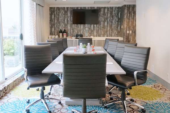  - Hampton Inn & Suites Vancouver