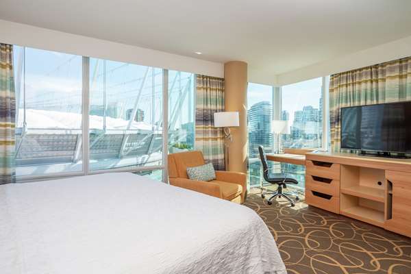 - Hampton Inn & Suites Vancouver