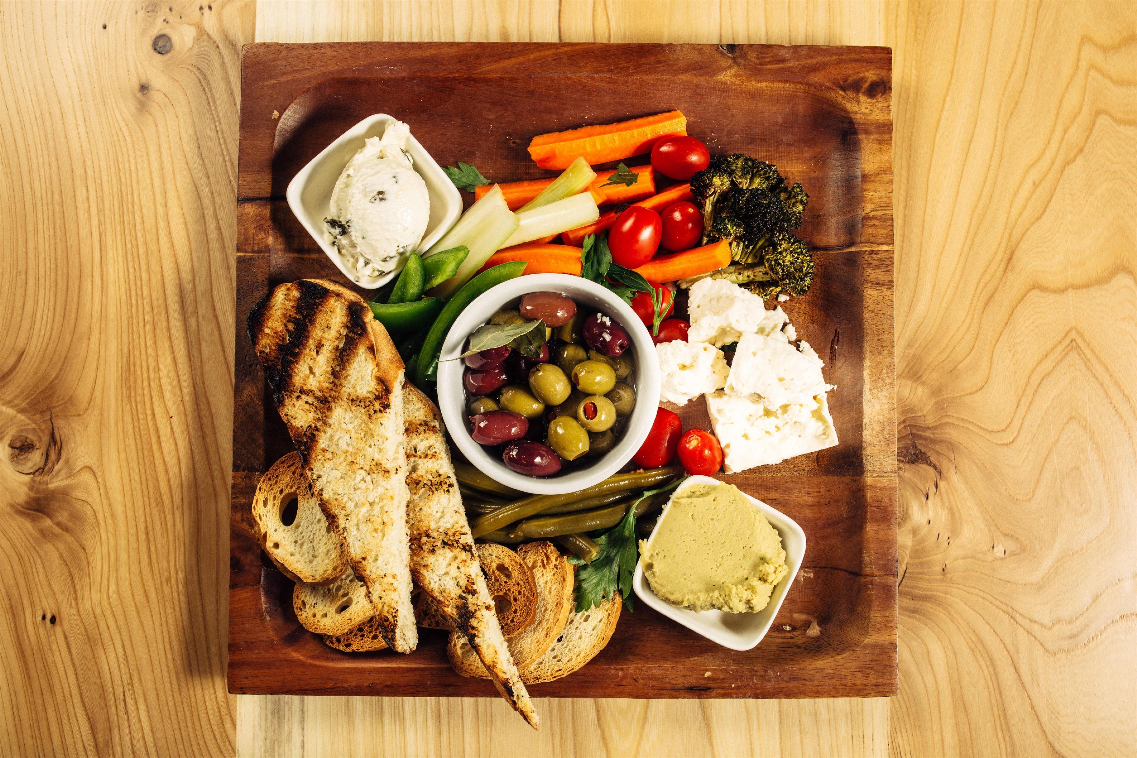 Restaurant | Hilton Winnipeg Airport Suites