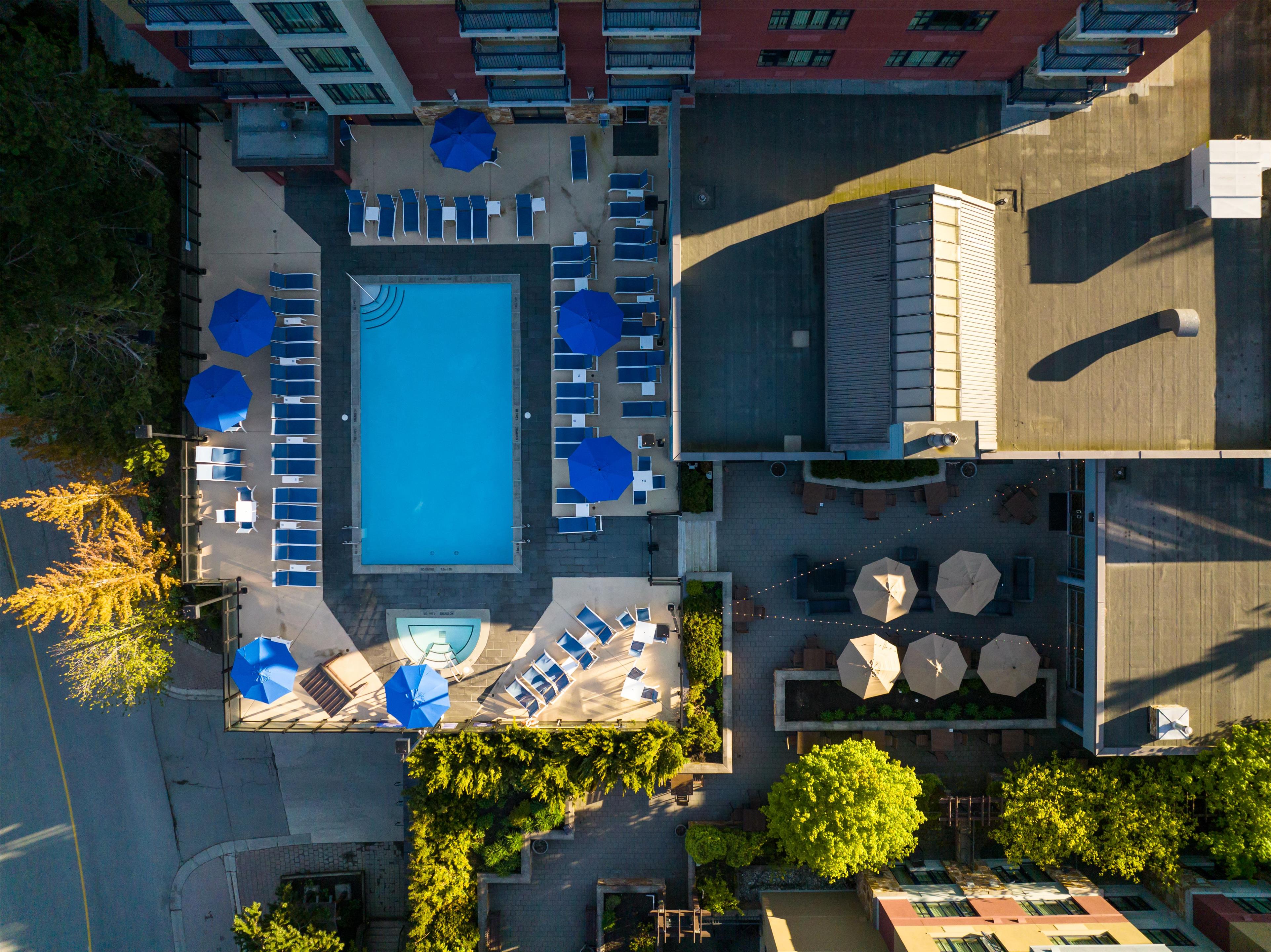 Pool | Hilton Whistler Resort & Spa