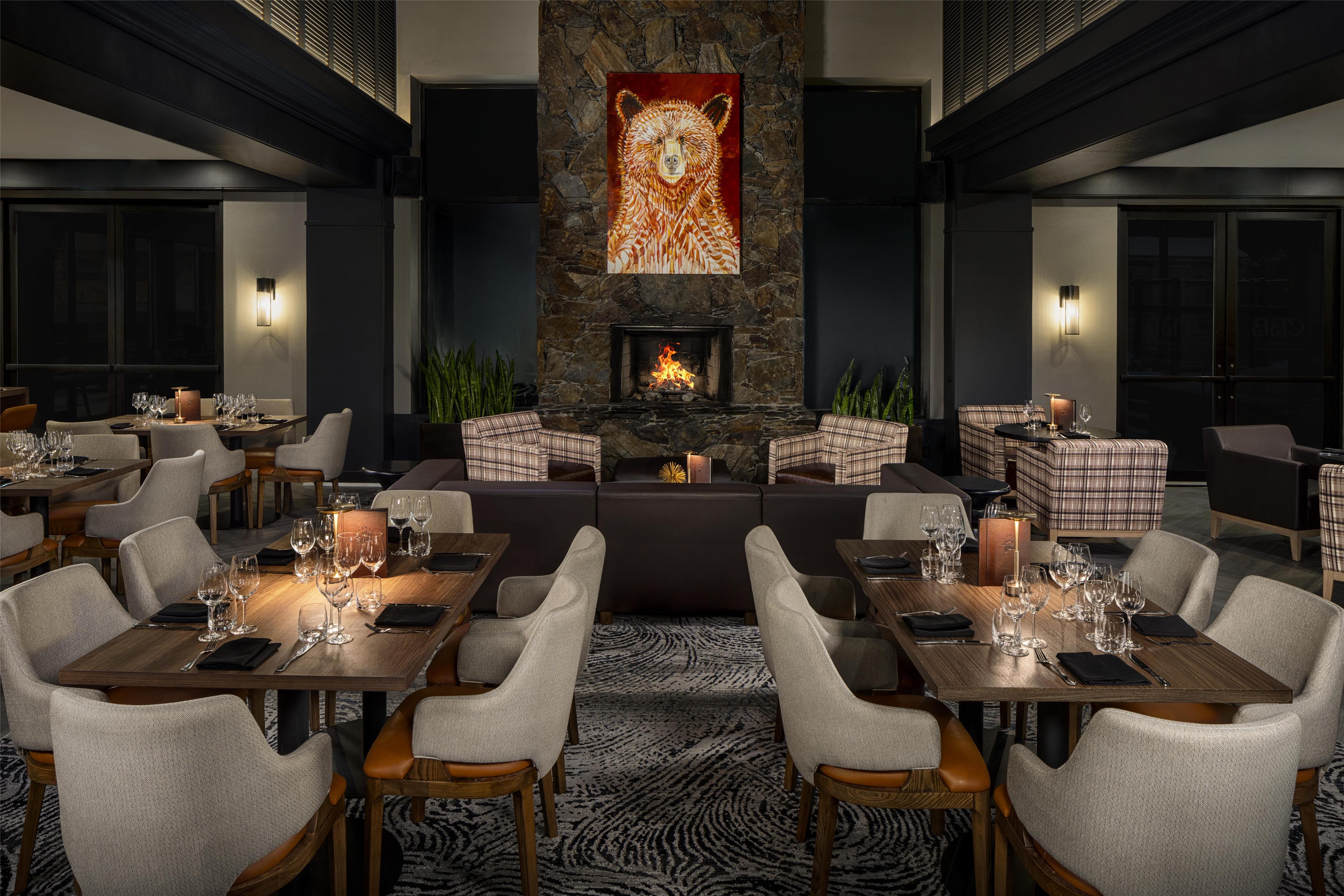 Restaurant | Hilton Whistler Resort & Spa
