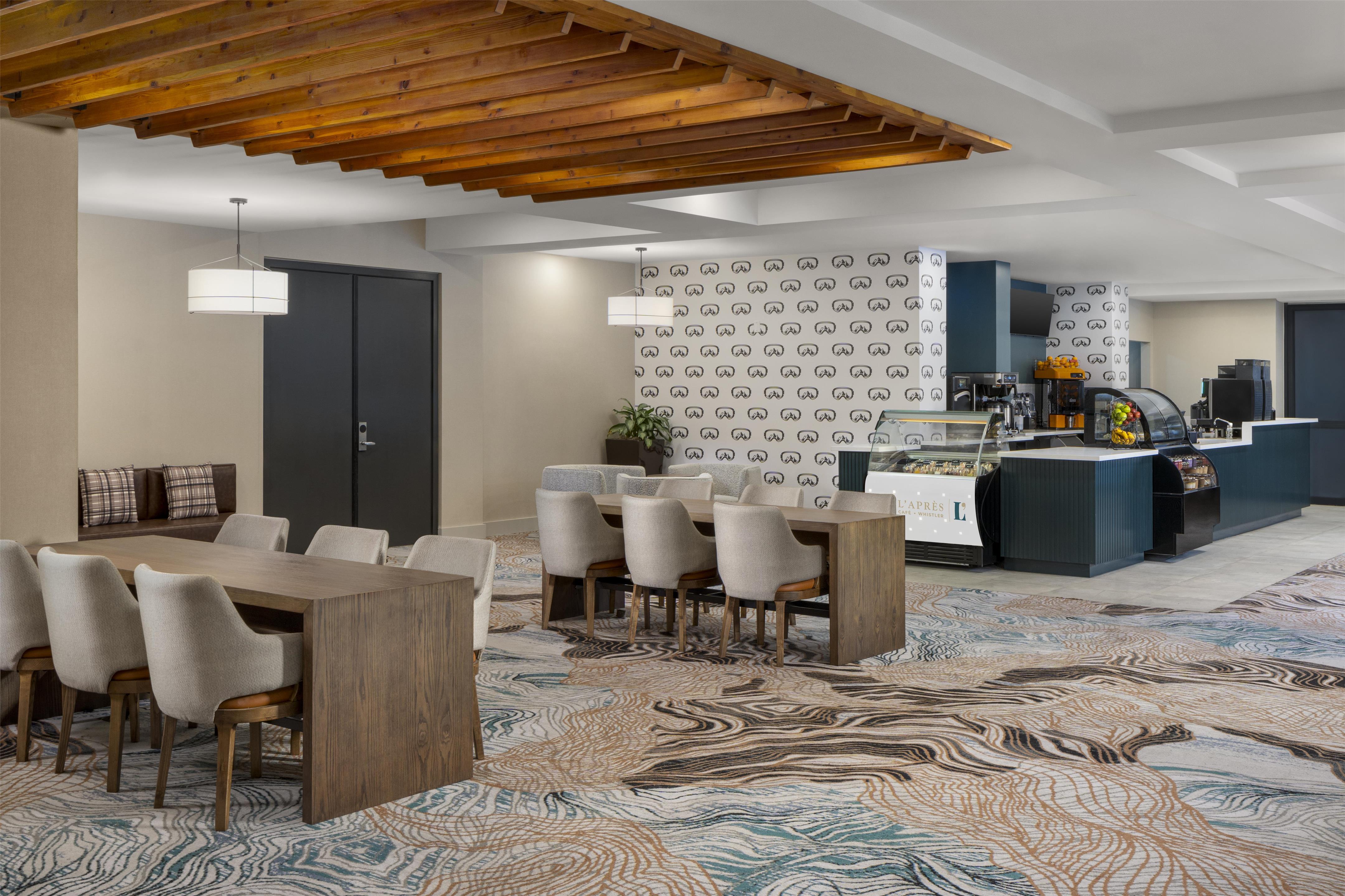 Restaurant | Hilton Whistler Resort & Spa