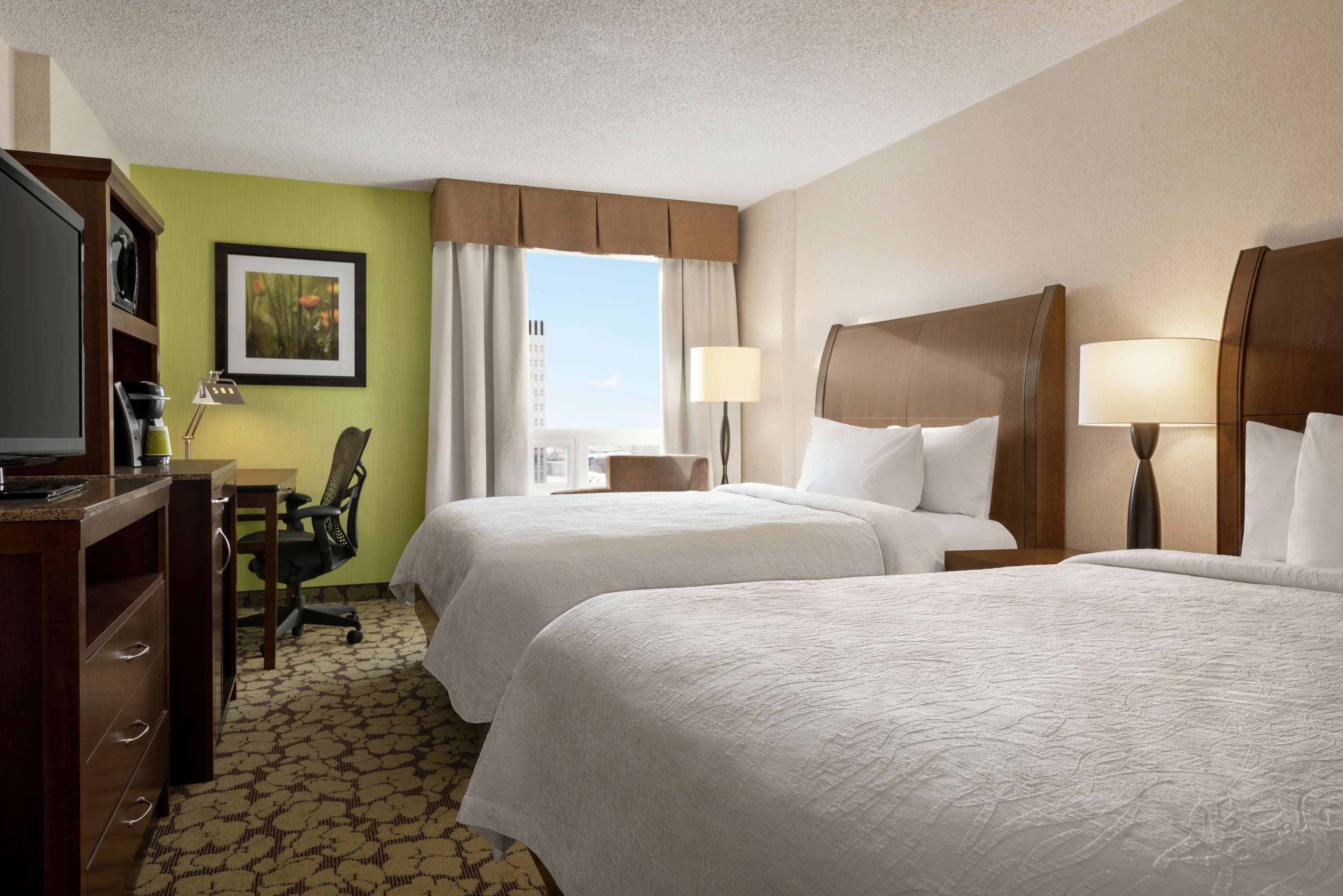 Hilton Garden Inn Saskatoon Downtown Room Type - 2 QUEEN BED CITY VIEW