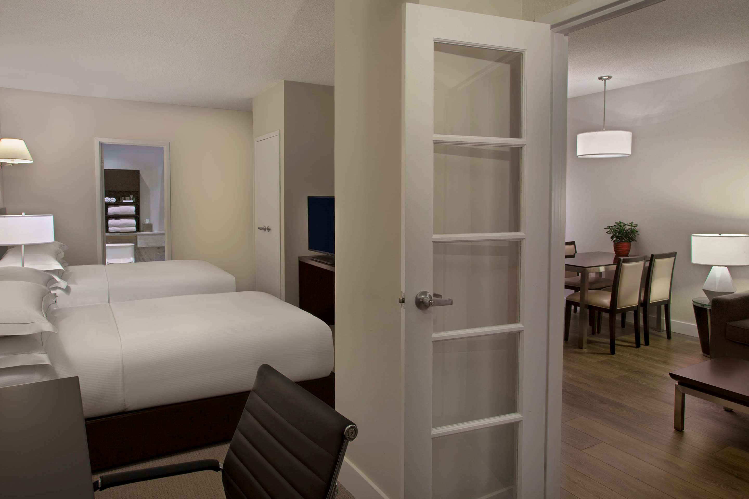 Guest room