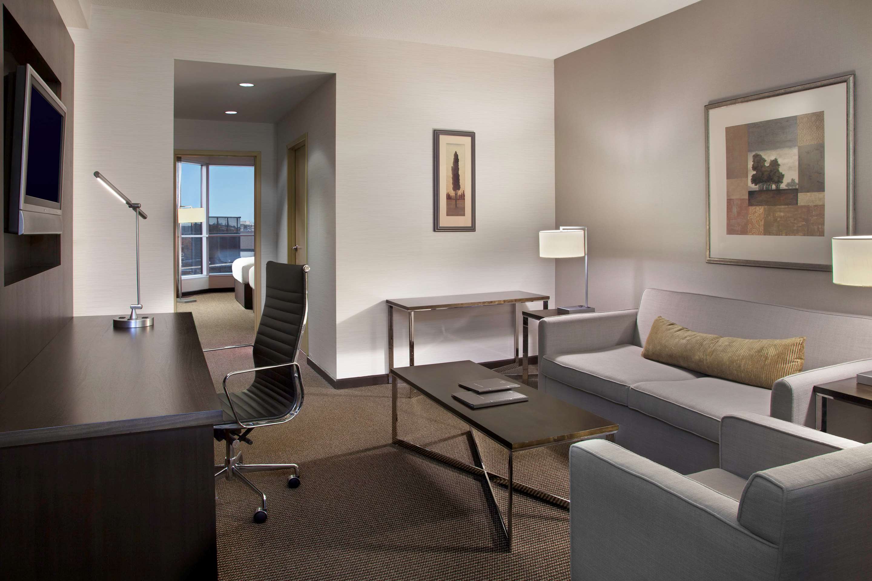 Guest room