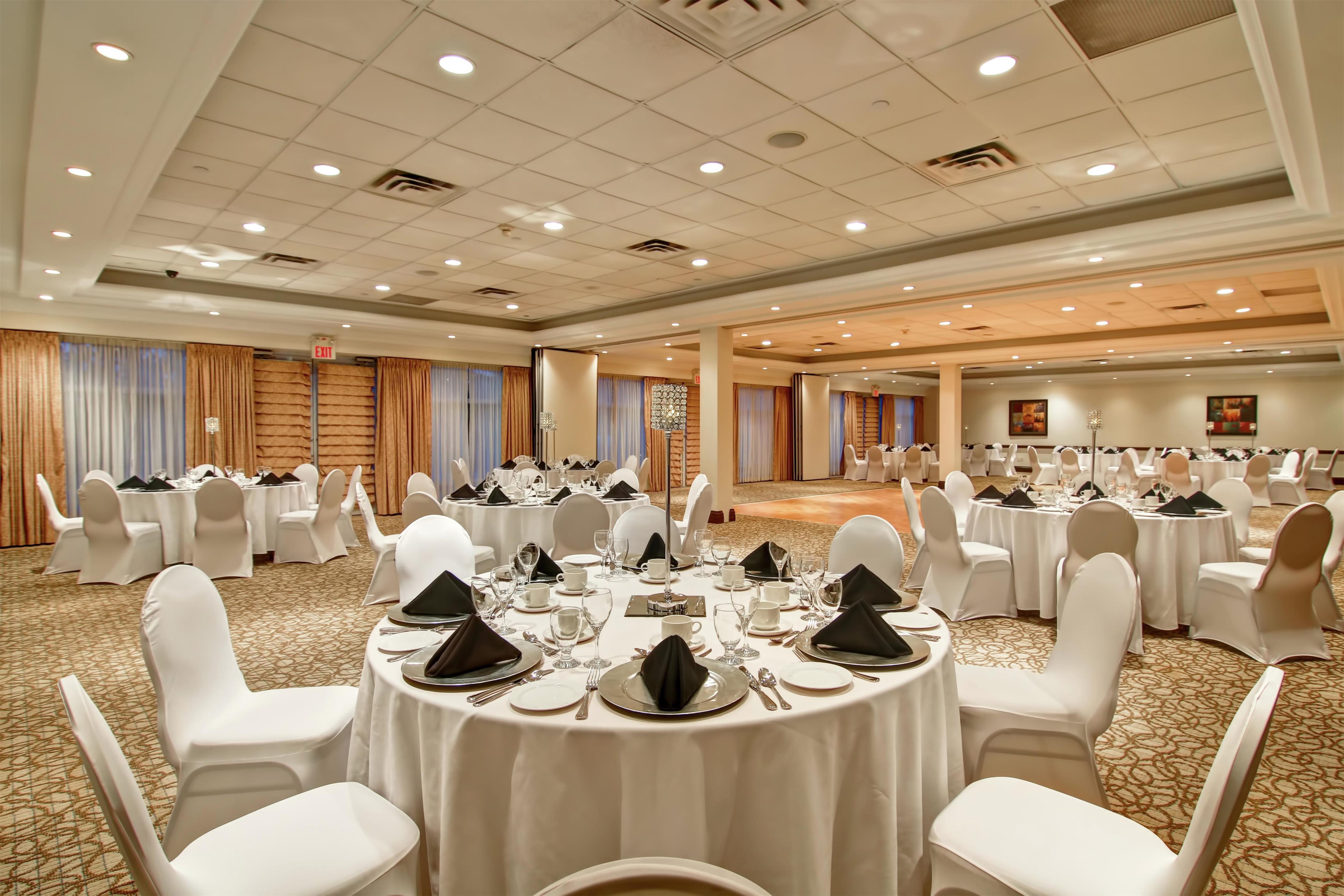 Meeting Room | Hilton Garden Inn Toronto/Burlington
