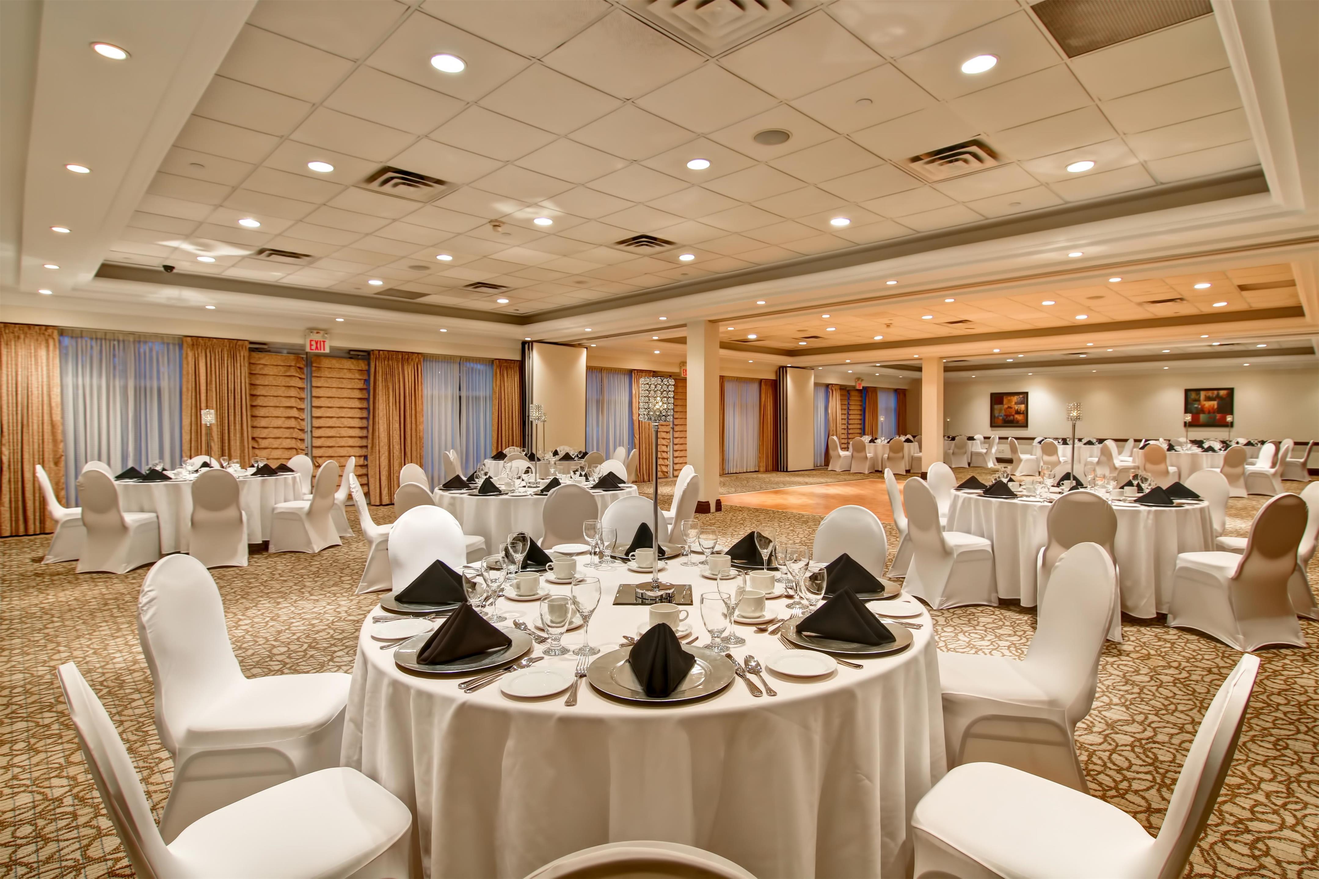 Meeting Room | Hilton Garden Inn Toronto/Burlington
