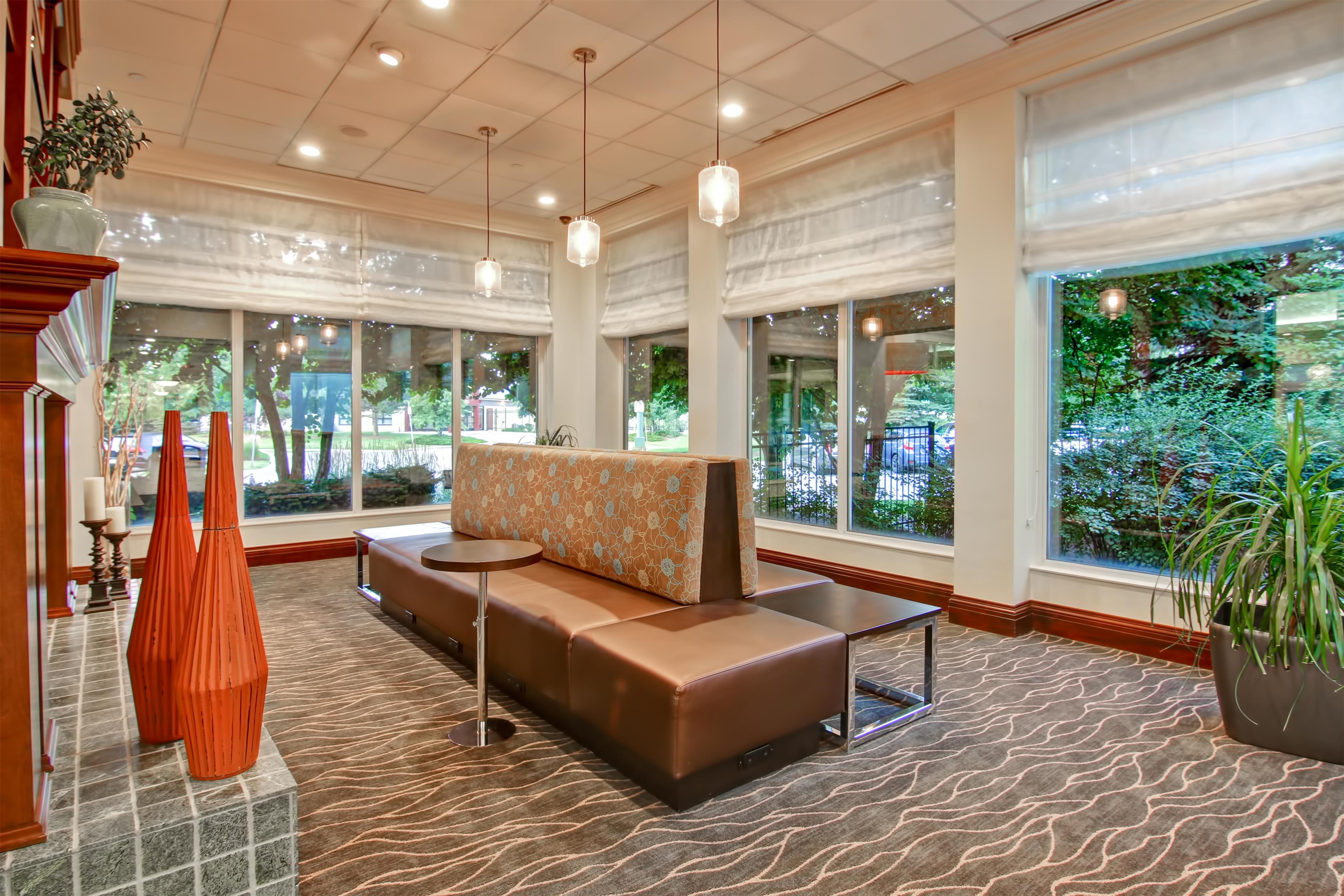 Meeting Room | Hilton Garden Inn Toronto/Burlington