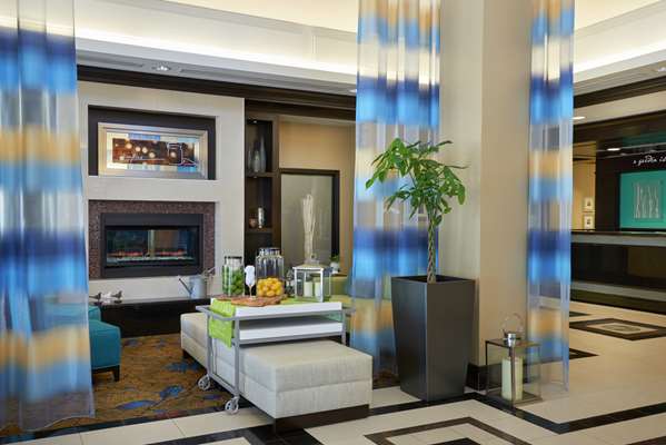  - Hilton Garden Inn Toronto Airport West Mississauga