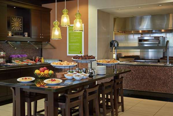 Restaurant - Hilton Garden Inn Toronto Airport West Mississauga