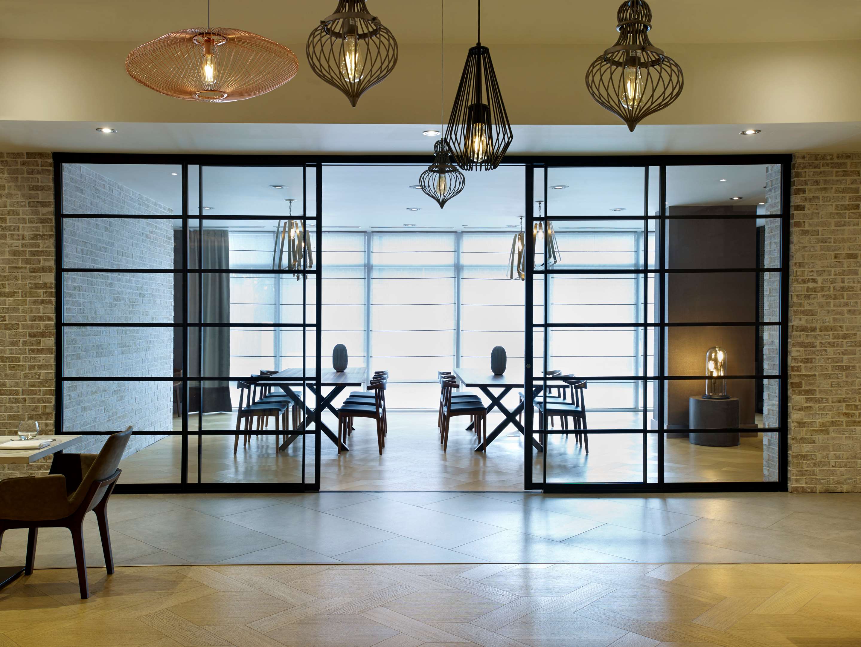 Restaurant | Hilton Garden Inn Toronto Airport