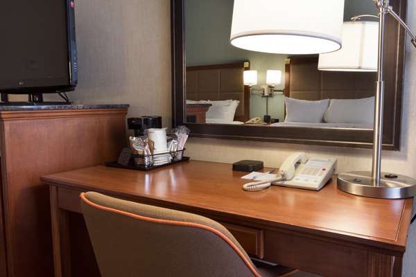  - Hampton Inn Southwest Valley Park