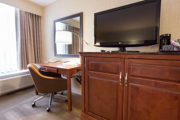  - Hampton Inn Southwest Valley Park