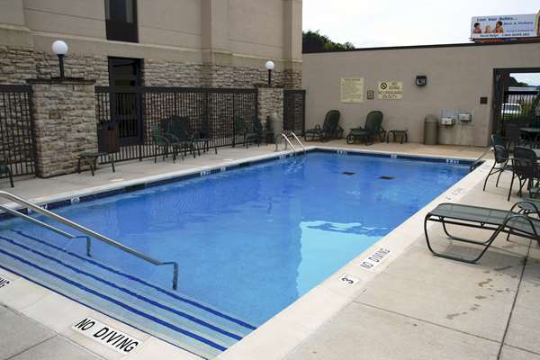 Pool - Hampton Inn Southwest Valley Park