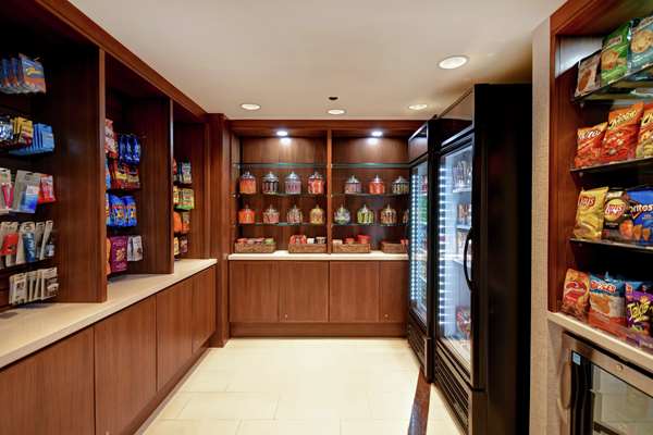 Restaurant - Embassy Suites Downtown Old Market Omaha