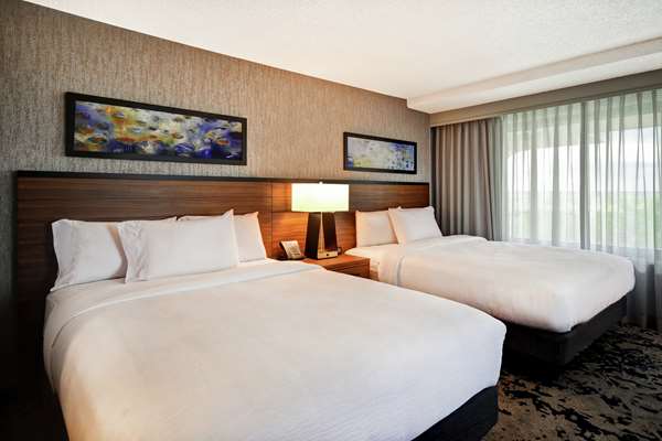  - Embassy Suites Downtown Old Market Omaha