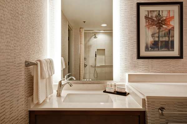  - Embassy Suites Downtown Old Market Omaha