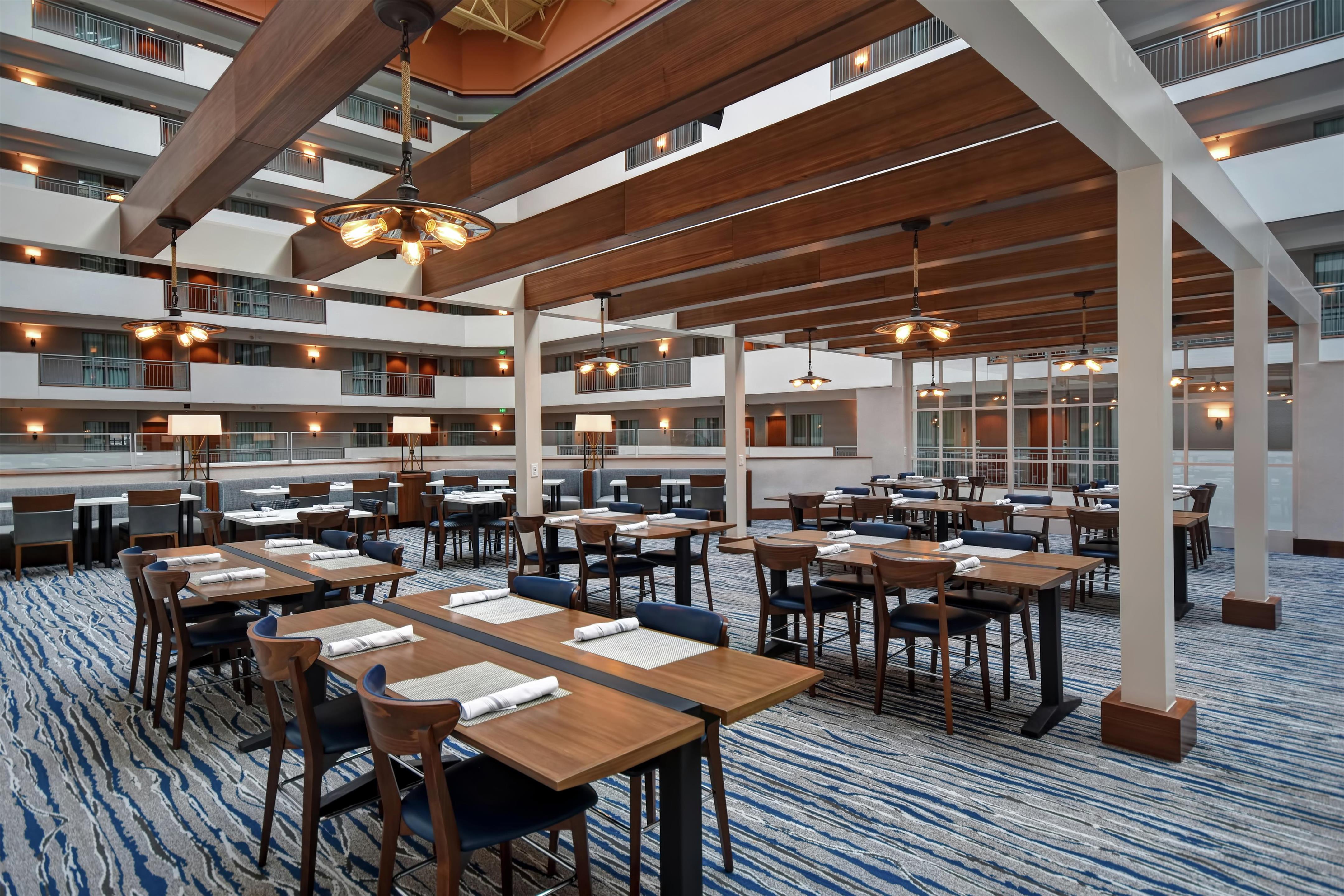 Restaurant | Embassy Suites by Hilton Omaha Downtown Old Market