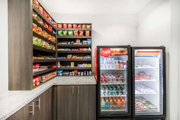  - Hawthorn Suites by Wyndham Midland