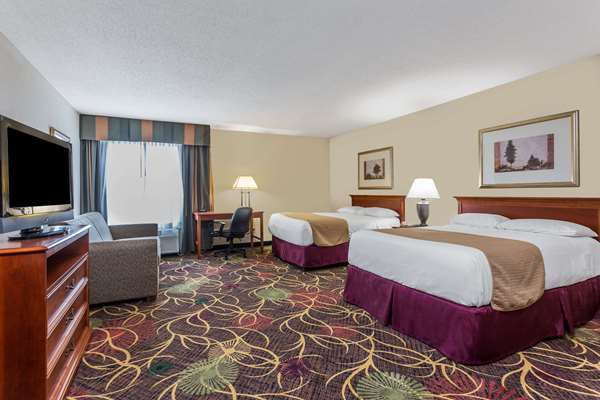  - Baymont Inn & Suites Cornelia