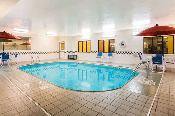 Pool - Baymont Inn & Suites Helena - I-15, Exit 192