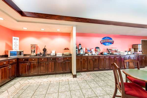  - Baymont Inn & Suites McDonough - I-75, Exit 218