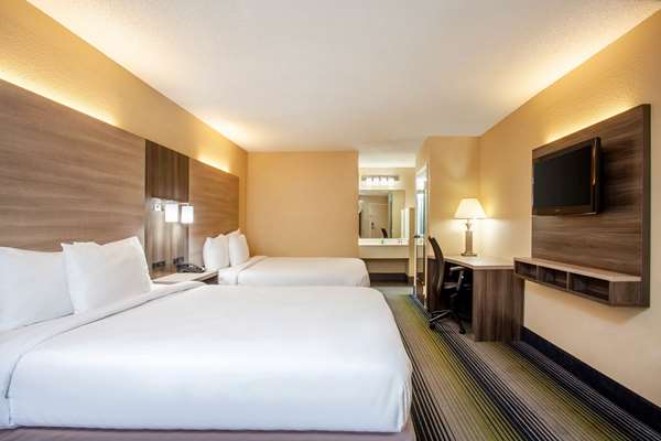  - Baymont Inn & Suites McDonough - I-75, Exit 218