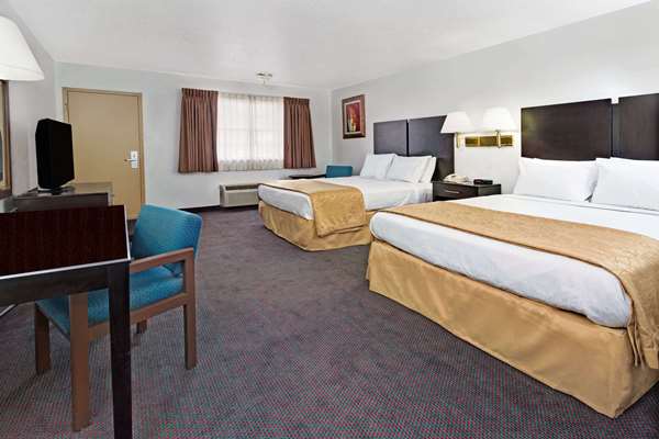  - Days Inn & Suites Santa Rosa - I-40, Exit 275