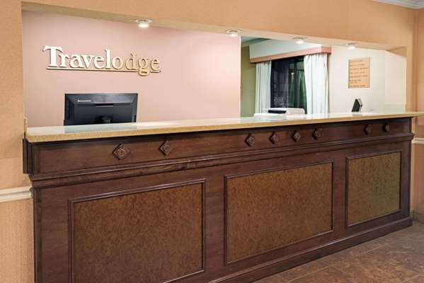  - Travelodge Beckley - I-64 & I-77, Exit 44