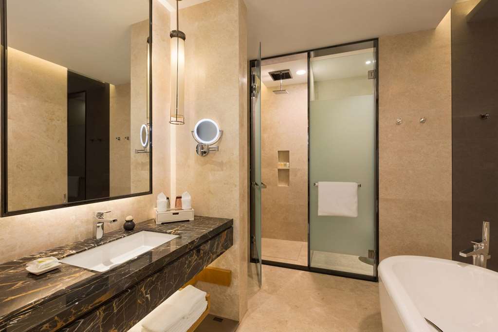WYNDHAM CHONGQING YUELAI-guestroom-Guest Room,On-Site.jpg