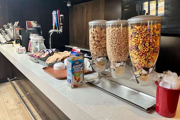  - Ramada Ottawa Hotel on the Rideau