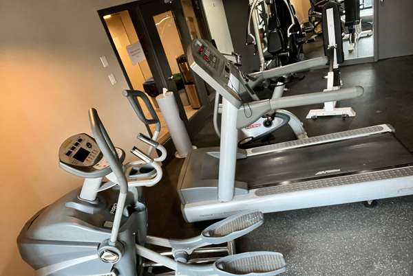 Fitness/ Exercise Room - Ramada Ottawa Hotel on the Rideau