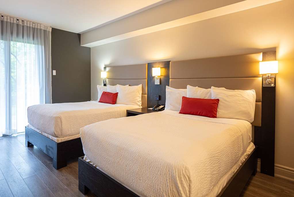 RAMADA BY WYNDHAM, OTTAWA ON THE RI-guestroom-Guest Room,On-Site.jpg