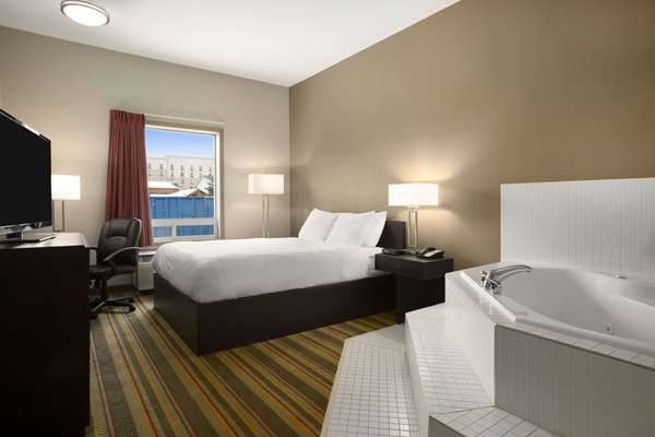 Suite - Days Inn Woodstock