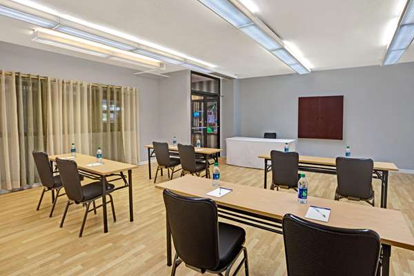  - Wyndham Garden Hotel Norfolk