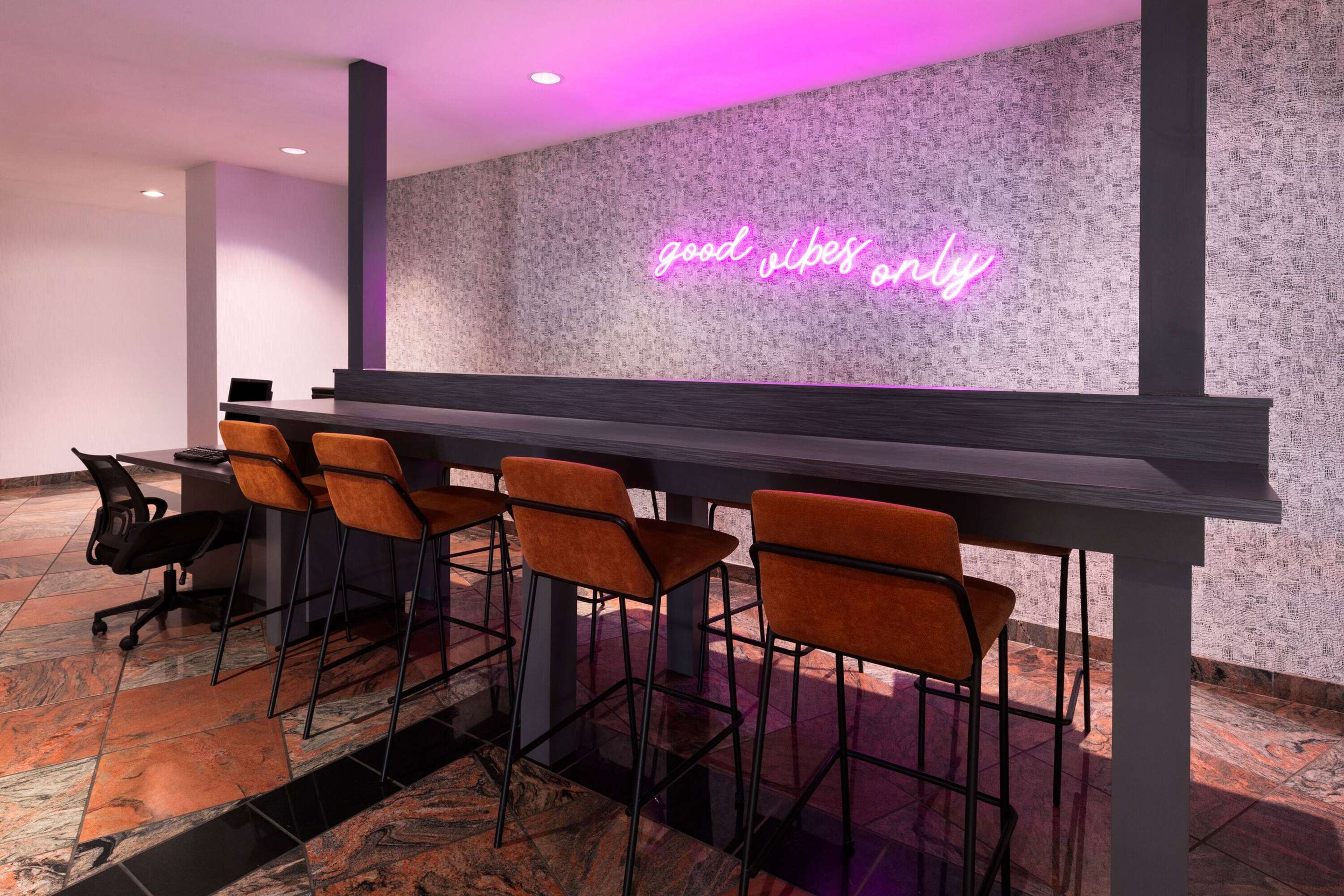 Business Center | Wyndham Garden Norfolk Downtown