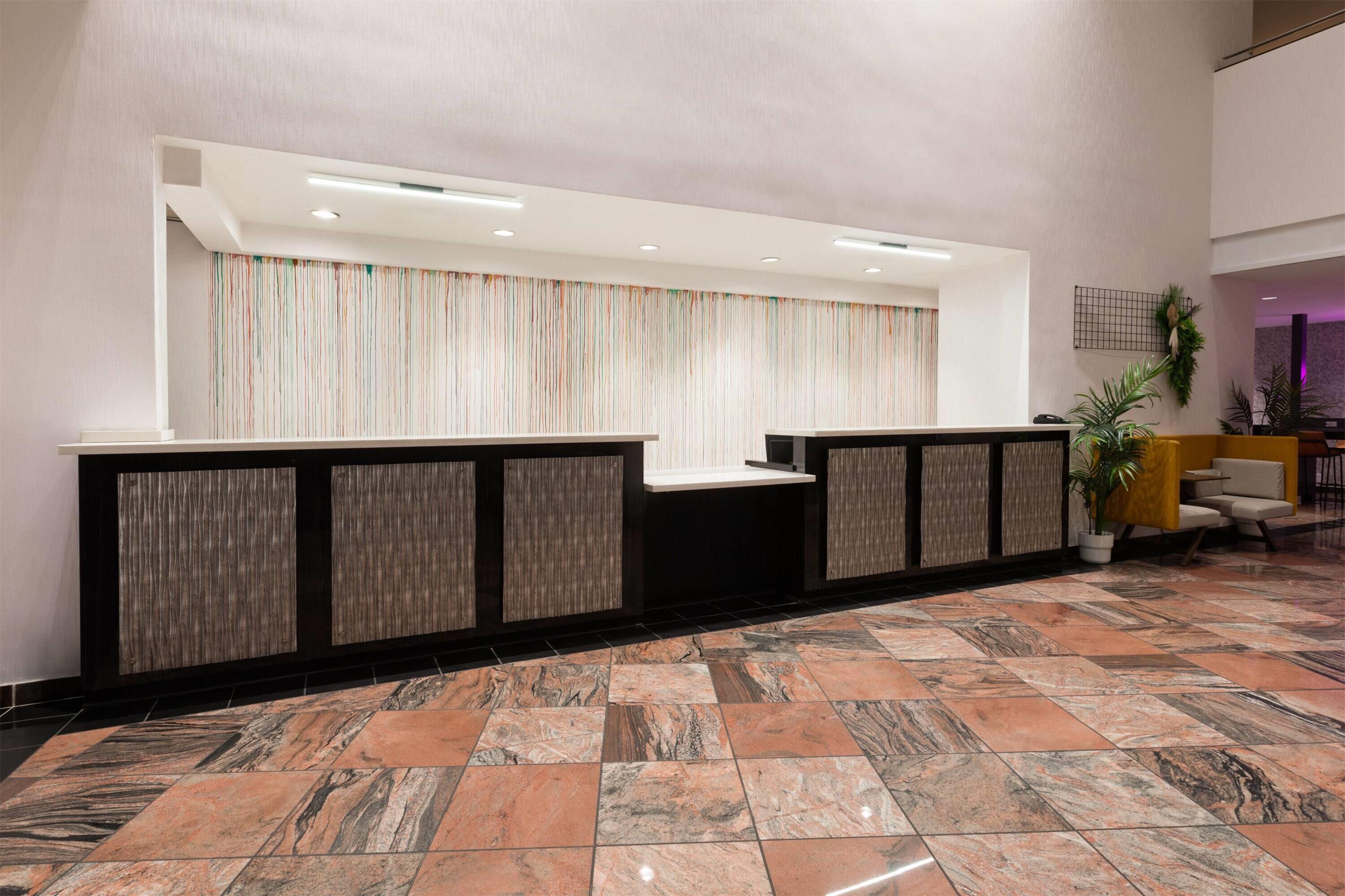 Reception | Wyndham Garden Norfolk Downtown