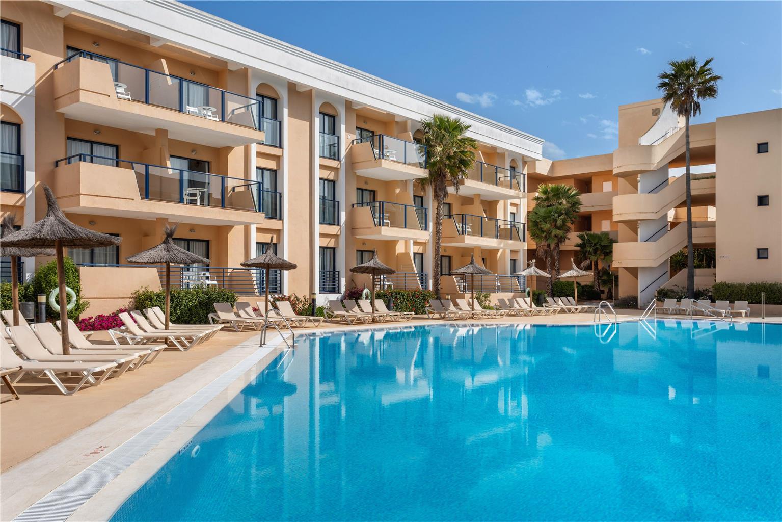 Sol Sancti Petri Apartamentos