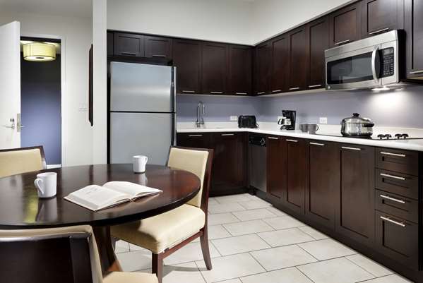 Suite - Melia Orlando Hotel Celebration - I-4, Exit 64