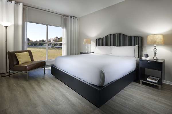 Suite - Melia Orlando Hotel Celebration - I-4, Exit 64