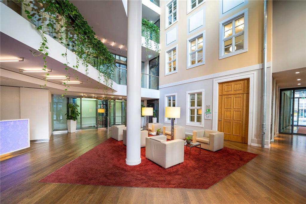 INNSIDE DRESDEN-guestroom-Guest Room,Living Area,Architecture,Indoor/Interior,On-Site,Décor detail,View from room,Exterior View of Building.jpg