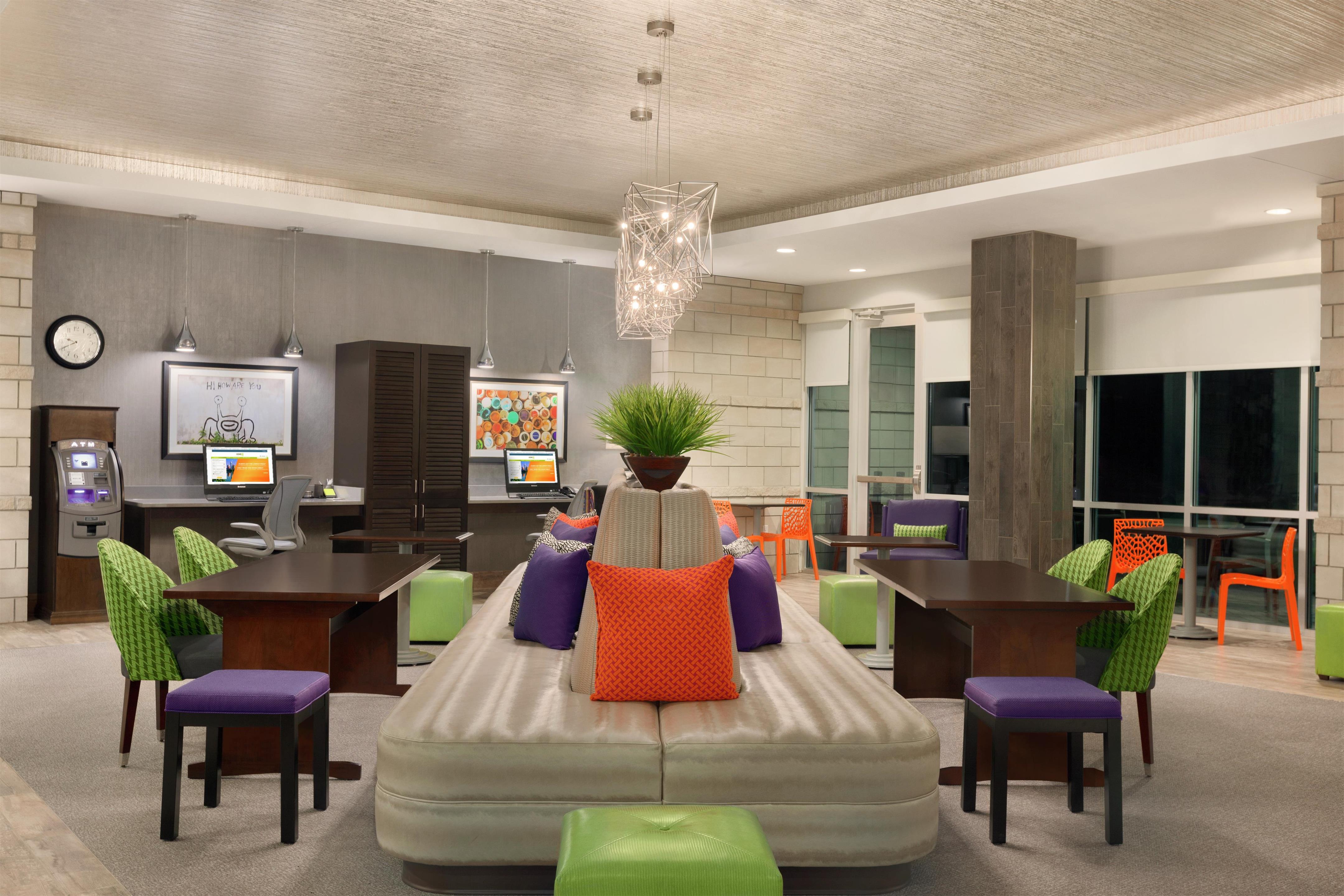Lobby | Home2 Suites by Hilton Austin North/Near the Domain