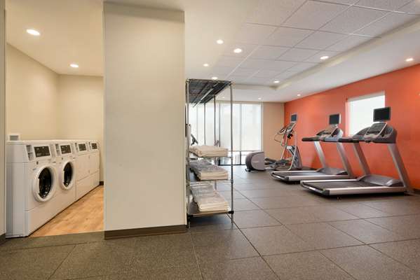 Fitness/ Exercise Room - Home2 Suites by Hilton Clarksville