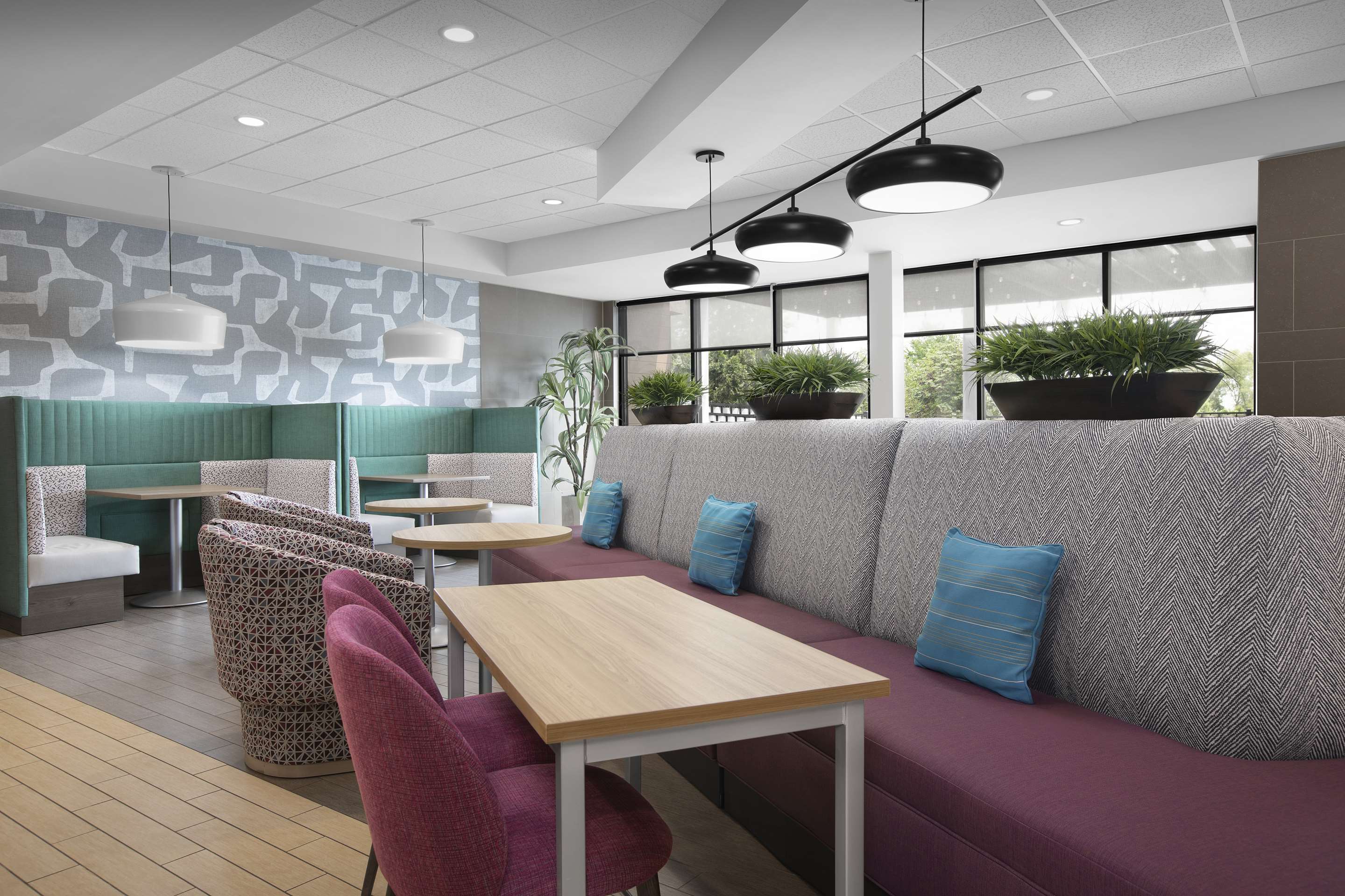 Lobby | Home2 Suites by Hilton Clarksville/Ft. Campbell