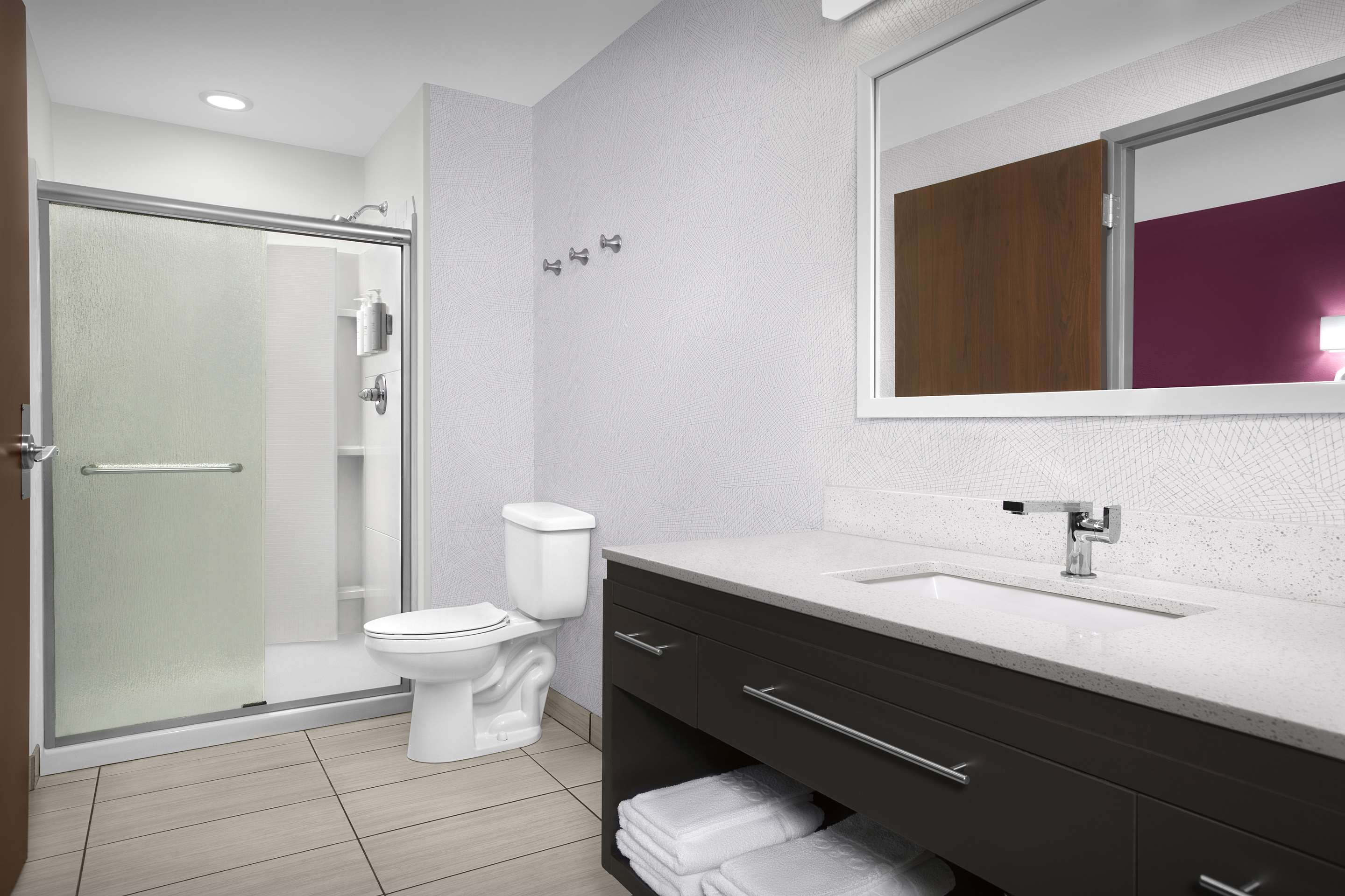 Guest room bath