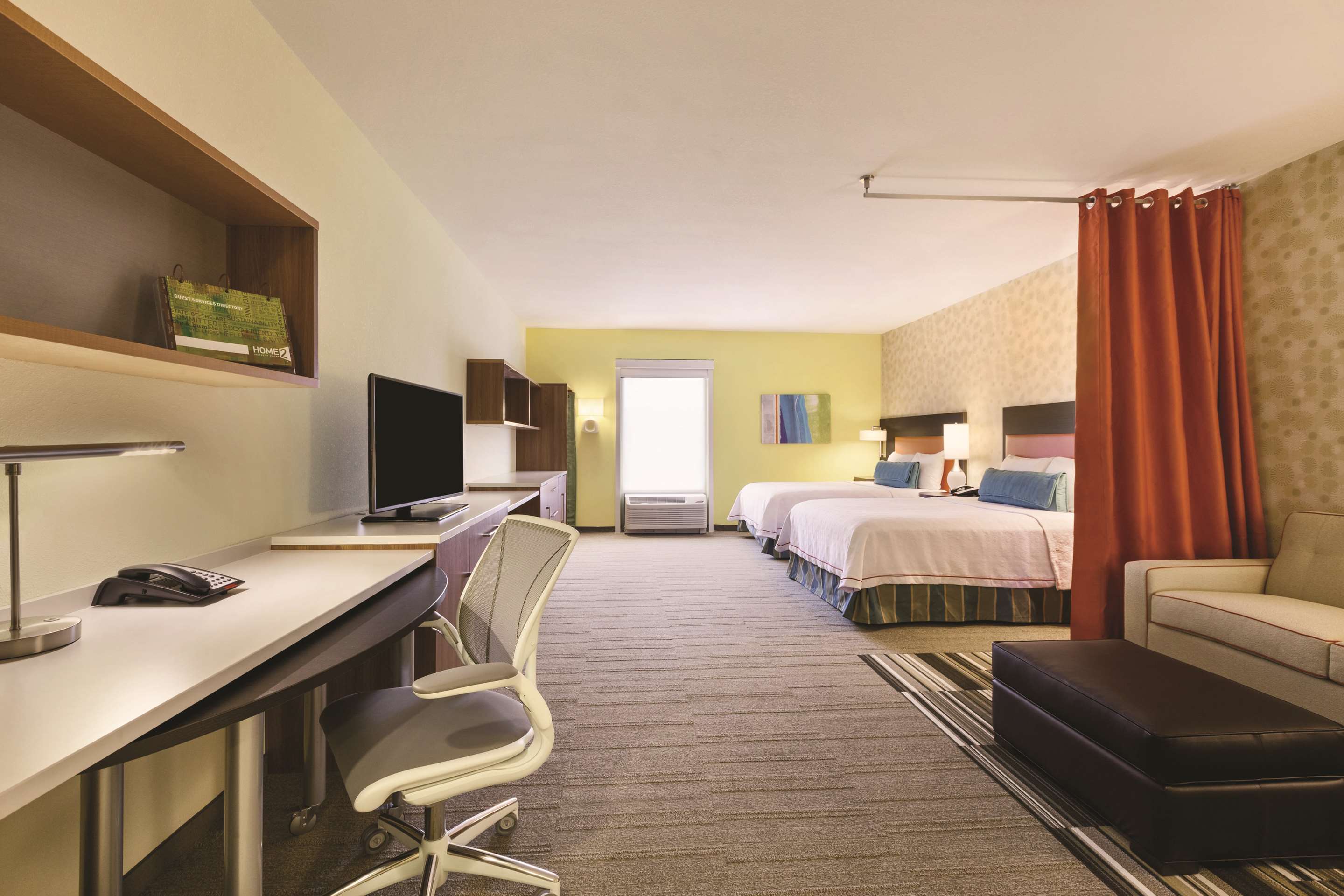 Guest room