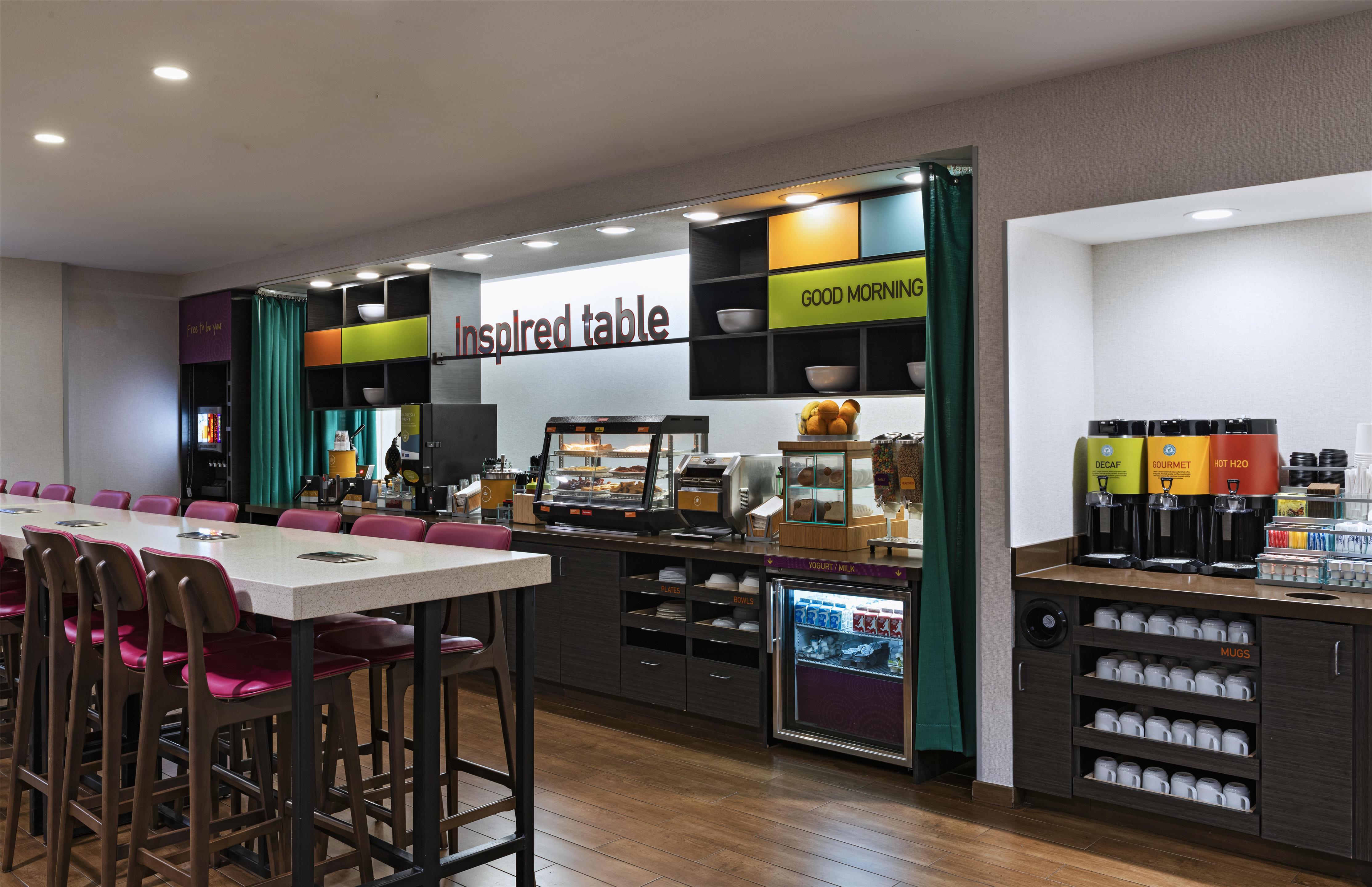 Breakfast Area | Home2 Suites by Hilton College Station