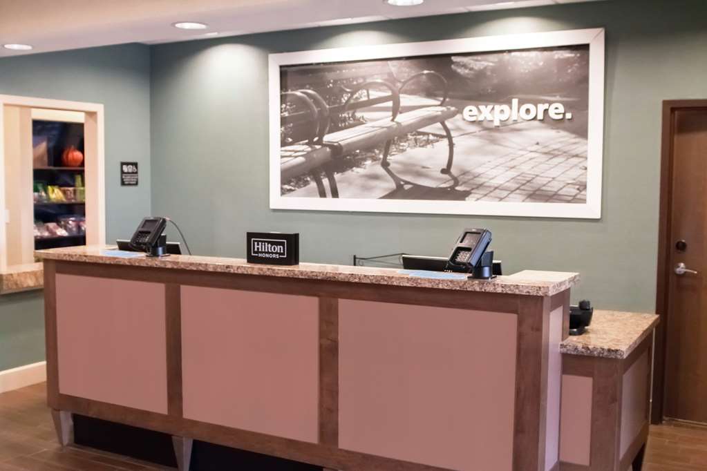 HAMPTON INN AND SUITES BY HILTON DA, photo 4