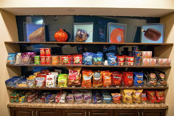 Restaurant - Hampton Inn & Suites FieldhouseUSA Frisco