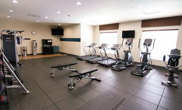 Fitness/ Exercise Room - Hampton Inn & Suites FieldhouseUSA Frisco
